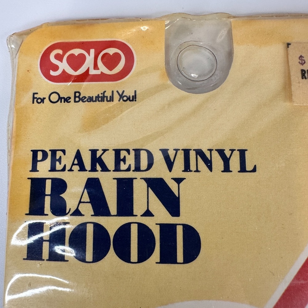 SOLO Peaked Vinyl Rain Hood Bonnet Hat Clear Daisies VTG NEW Sealed Hong Kong - Picture 3 of 9